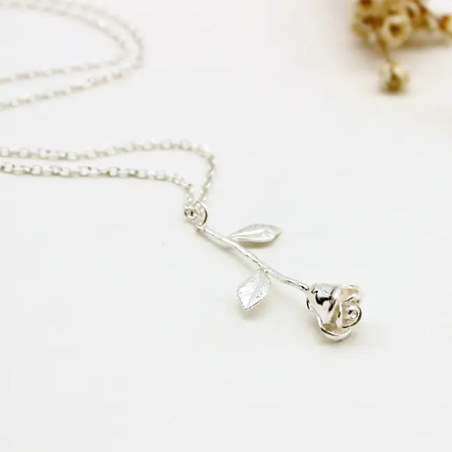 Dainty Rose Pendant Necklace